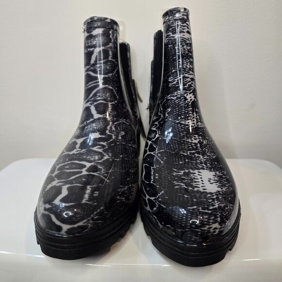 Seven7 | Black Snake Print Halifax Chelsea Rain Boots - Black and Gray - Picture 2 of 6